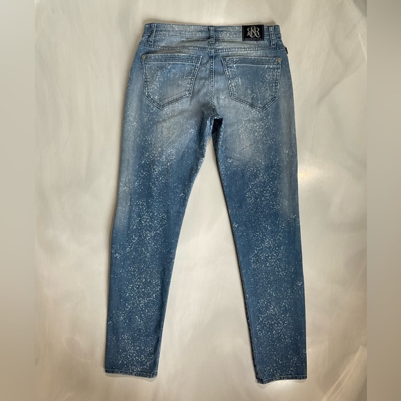 ROCK & REPUBLIC Women’s EMO Size 6 M Deconstructed Jeans with Splatterd Wash - Picture 11 of 12